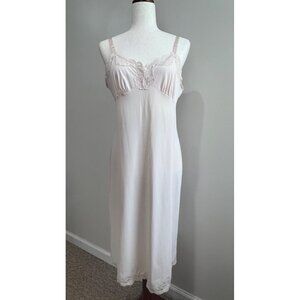 Vtg Shadowline Slip Dress Womens M 36 Pale Pink with Lace Romantic
